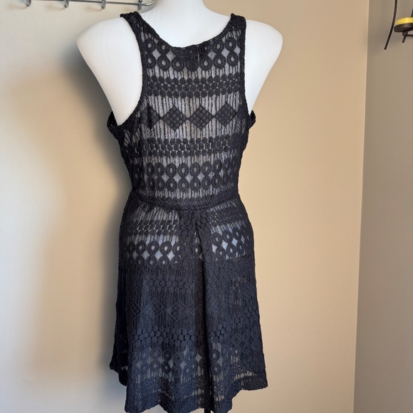 J Valdi Womens Babydoll Crochet Lace Tank Dress Black Medium Whimsigoth Layering - Picture 5 of 12